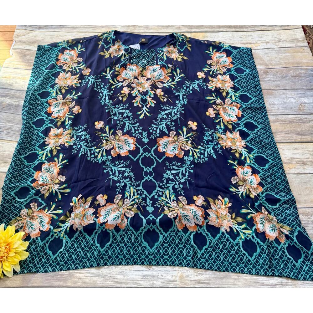 NWT NAVY FLOWER CAFTAN-SIZE SMALL